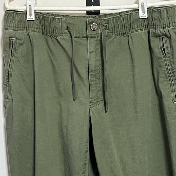 LL Bean Green Pants - Picture 3 of 10